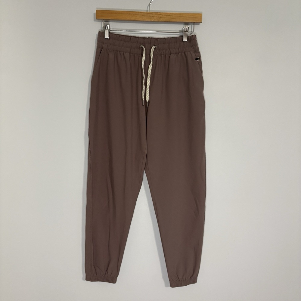 Vuori Weekend Jogger Womens Small S Brown VW422 Pants Track Athletic Lounge Crop